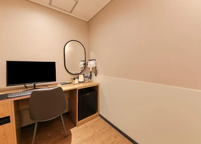 Hotel Hound Sasang Branch Busan
