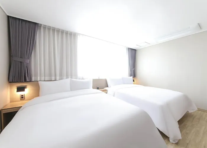 Hound Sasang Branch Busan